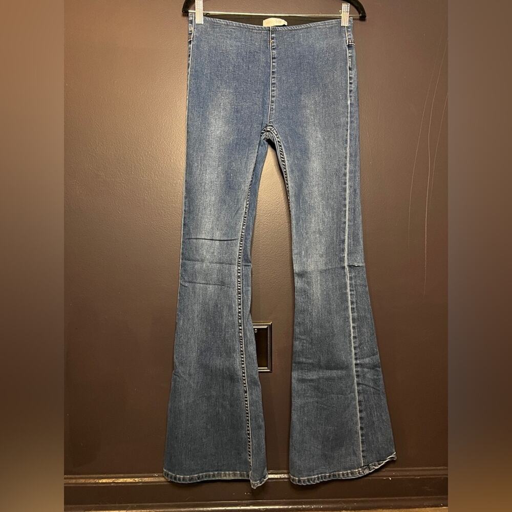 Vestique Blue Flare Wide Leg Jeans | Size M